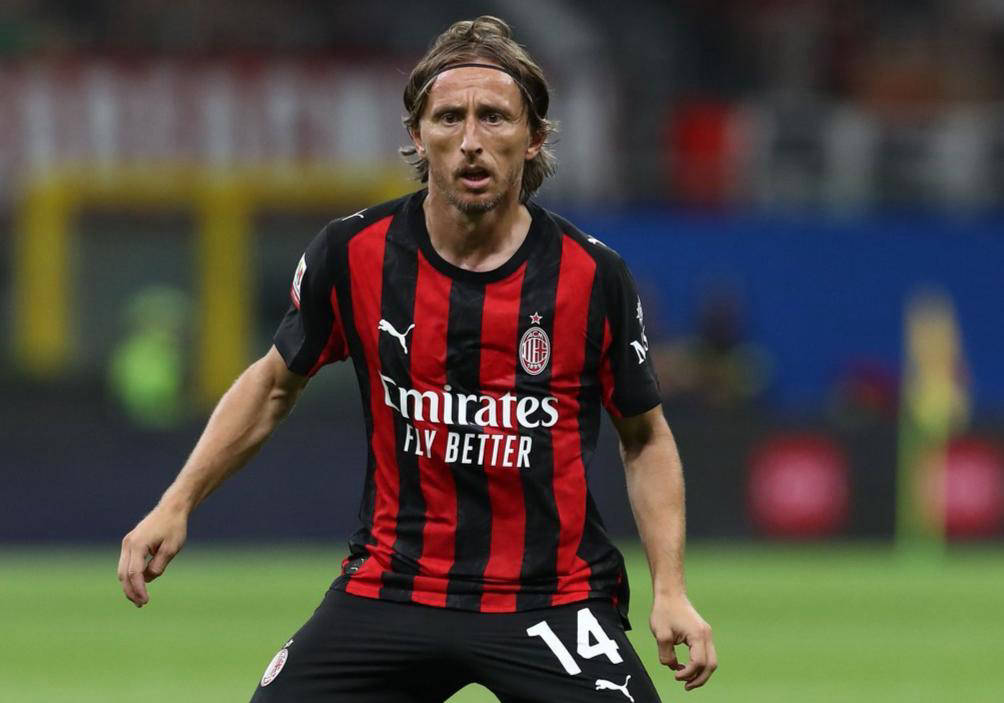 2025 赛季回顾：由于投球计时器的严格执行，2025 赛季平均比赛时长控制在 2 小时 40 分