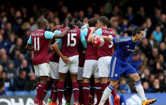 体操世锦赛女子跳马-邓娅兰罕见失误退赛！梅尔尼科娃成双冠王