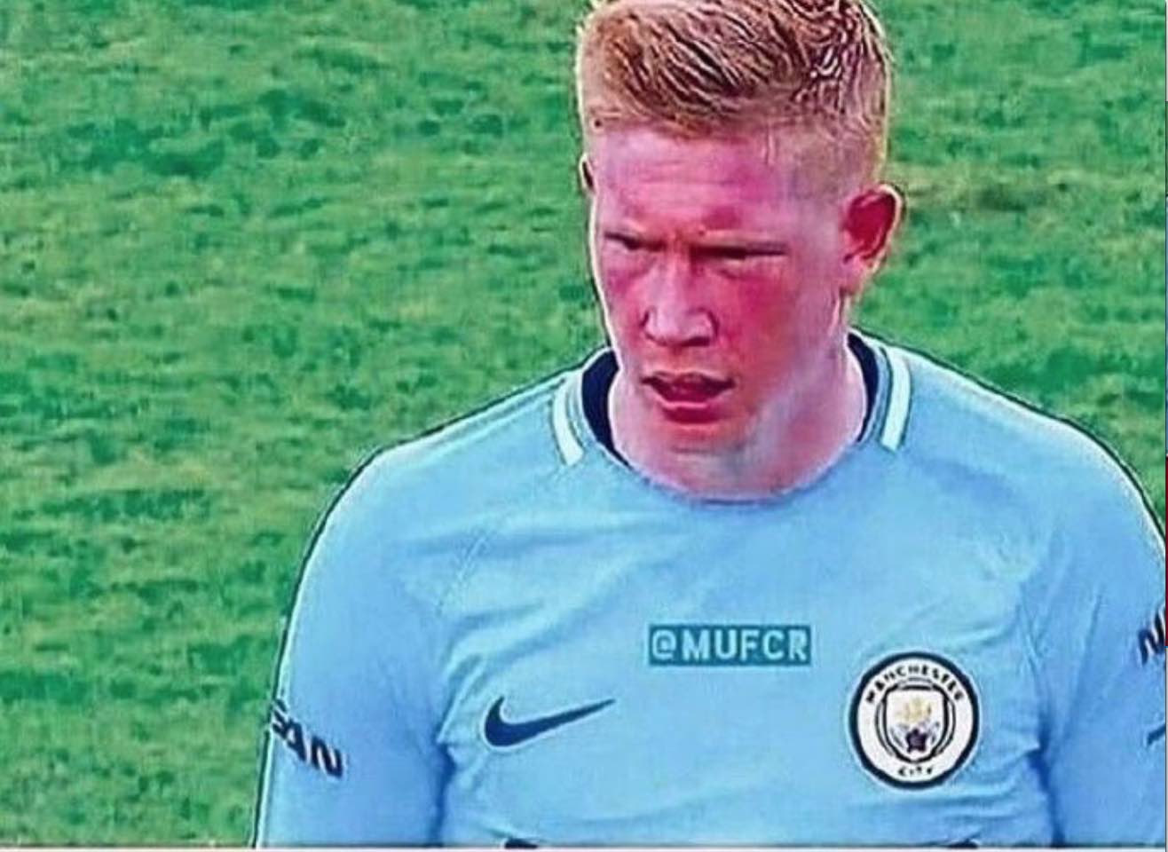 为什么现实中有很多门将踢球能踢到40岁以上，成熟期会比较漫长？