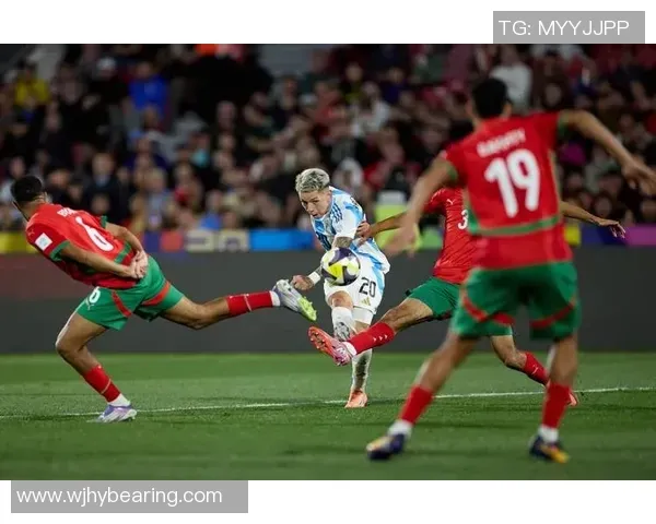 莫斯克拉：人们梦想赢得欧冠是正常的，但现在是11月赛季还长