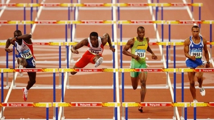 图片报：曼联、曼城&阿森纳在关注法兰克福后卫纳撒尼尔-布朗